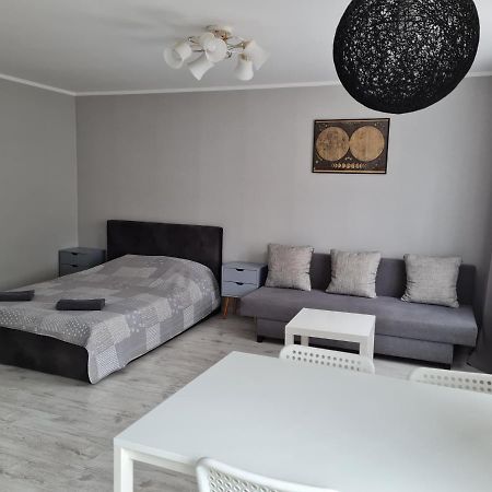 Central Moon Daugavpils Dış mekan fotoğraf